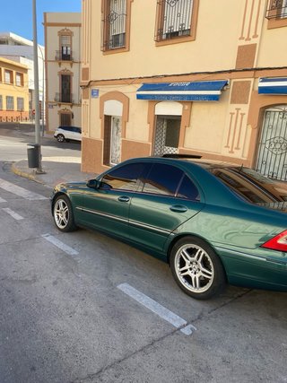 Mercedes-Benz Clase C 2001