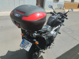Yamaha Fazer 600 - 98 cv