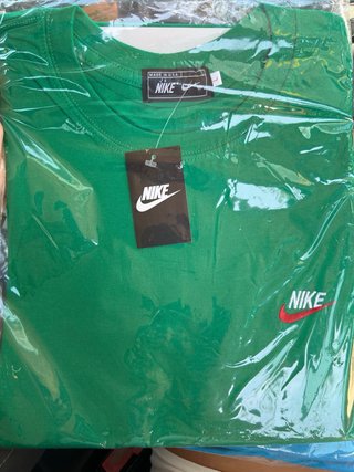 Lote 43 camisetas surtidas
