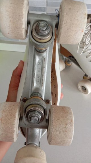 Patines 4 ruedas EDEA talla 240