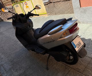 Suzuki Burgman 125 Plata