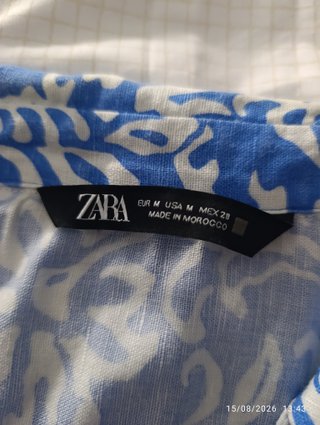 Vestido midi Zara estampado azul y blanco