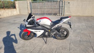 Yamaha YZF-R125 2012 Roja y Blanca