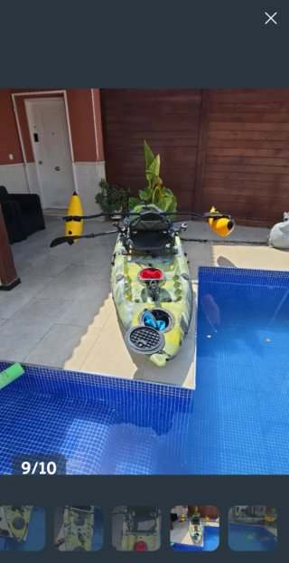 Kayak de pesca con estabilizadores