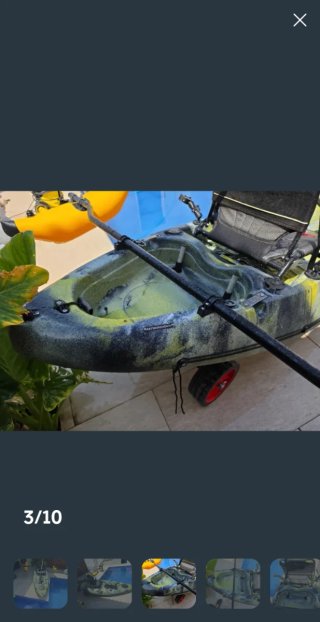 Kayak de pesca con estabilizadores