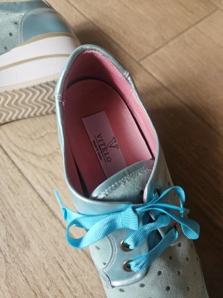 Zapatillas cuña vestir T.40-41  metalizada