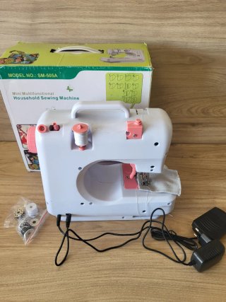 Máquina de Coser Portátil SM-505A