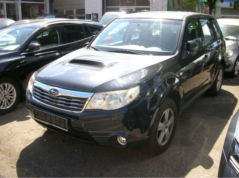 Subaru Forester 2011 - foto 1