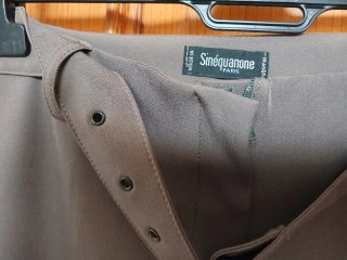 Pantalón Sinsay marrón con cinturón