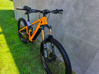 Ghost E-riot talla L 2025