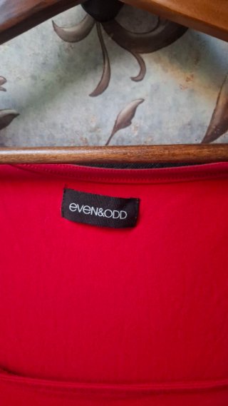 Vestido rojo Even & Odd