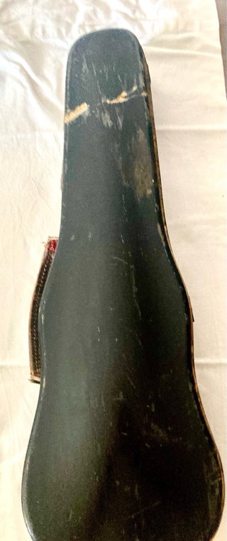 Violino antico con custodia e archetto