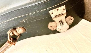 Violino antico con custodia e archetto