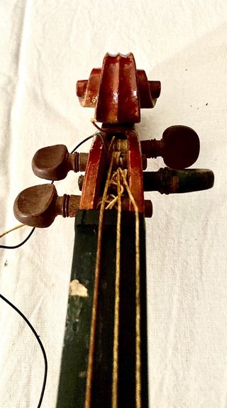 Violino antico con custodia e archetto