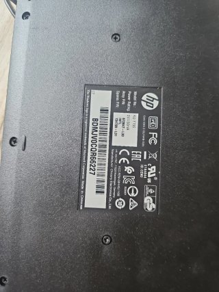 Teclado HP Negro con Cable Inglés