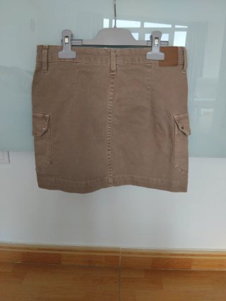 Minifalda cargo marrón