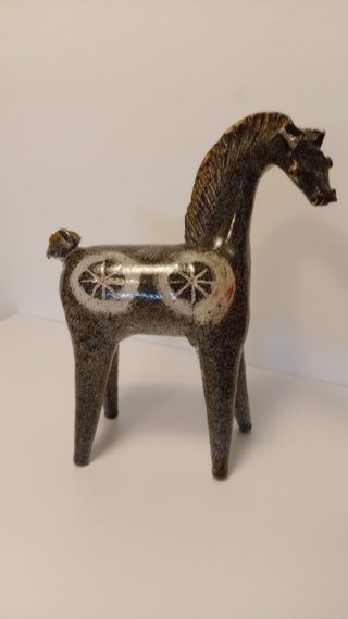 Figura cerámica caballo decorativa