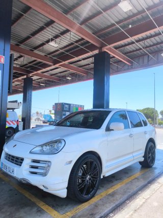 Porsche Cayenne 400 CV