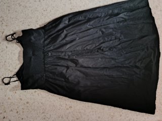 Vestido negro tirantes vuelo XL
