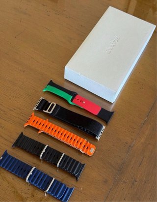 Apple Watch Ultra Plata y Multicolor