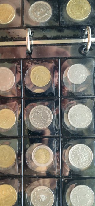 Lote 60 monedas pesos argentinos