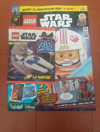 Pacchetto di riviste e oggetti Lego Star Wars