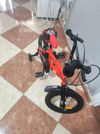 Bicicleta infantil naranja APOLON 14
