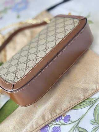 Gucci 1955Beige y Marrón