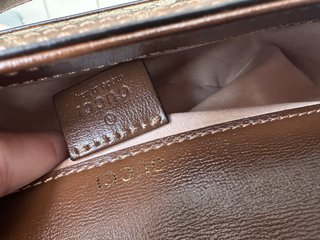 Gucci 1955Beige y Marrón