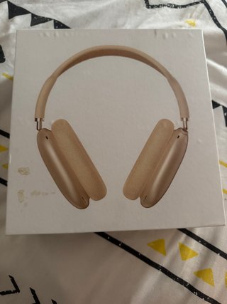 Cascos AirPods Max Dorados
