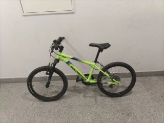 Bicicleta Rockrider niño verde