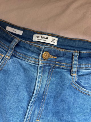Pantalón campana Pull&Bear talla 36