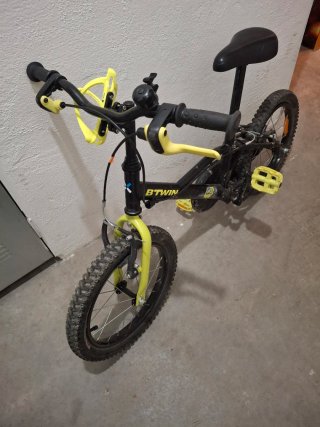 Bicicleta infantil Decathlon 16 B'TWIN