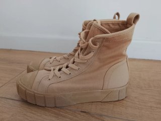 Botas lona altas beige Zara