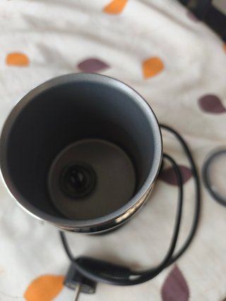 Cafetera Nespresso Inissia Negra + Aeroccino