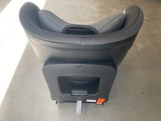 Britax Romer Dualfix M i-Size Silla Coche