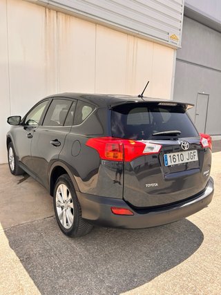 Toyota RAV4 2015