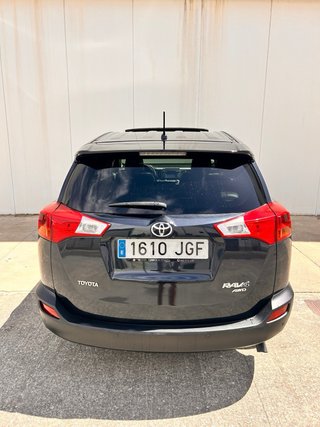 Toyota RAV4 2015