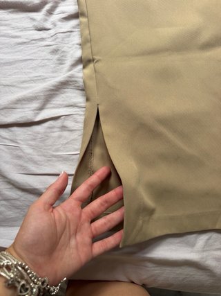 Pantalón campana beige talla 36