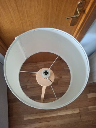 Lámpara de pie LAUTERS Ikea Madera Blanca