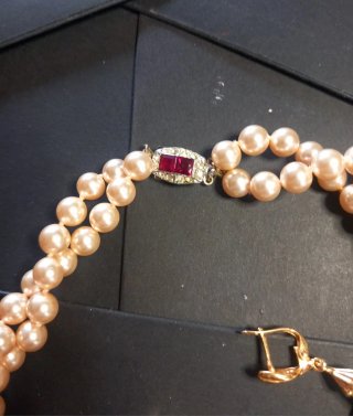 Collar y pendientes Majorica perla