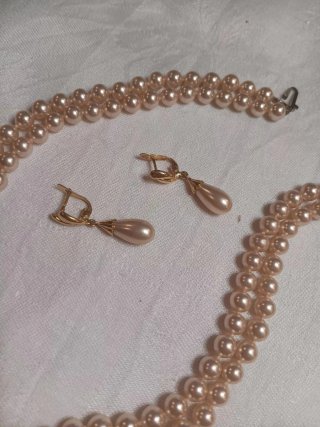Collar y pendientes Majorica perla