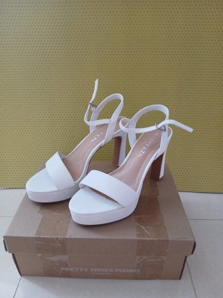 Tacones Marypaz Blancos Talla 37