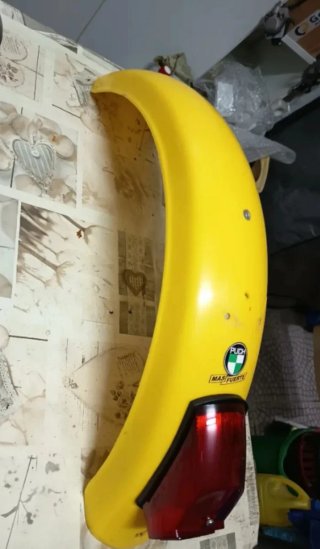 Guardabarros trasero con piloto Puch