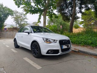 Audi A1 Sportback Attraction 1.6TDI 90CV 2013