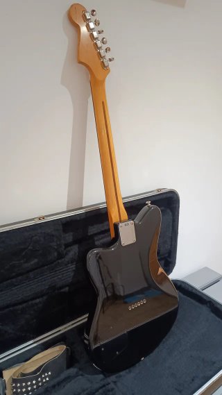 Fender Toronado Deluxe, año 1998. 1a mano.