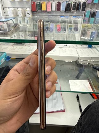 iPhone XS