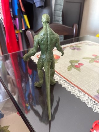Figura Spiderman Villano Lagarto. Negociable