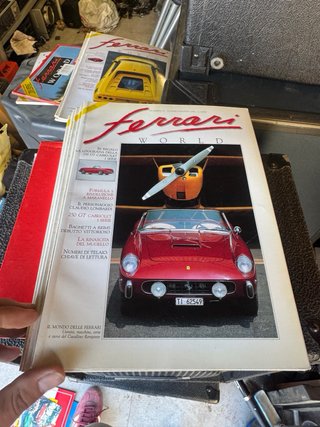 Lotto Riviste Ferrari World 11-21