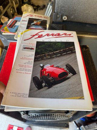 Lotto Riviste Ferrari World 11-21